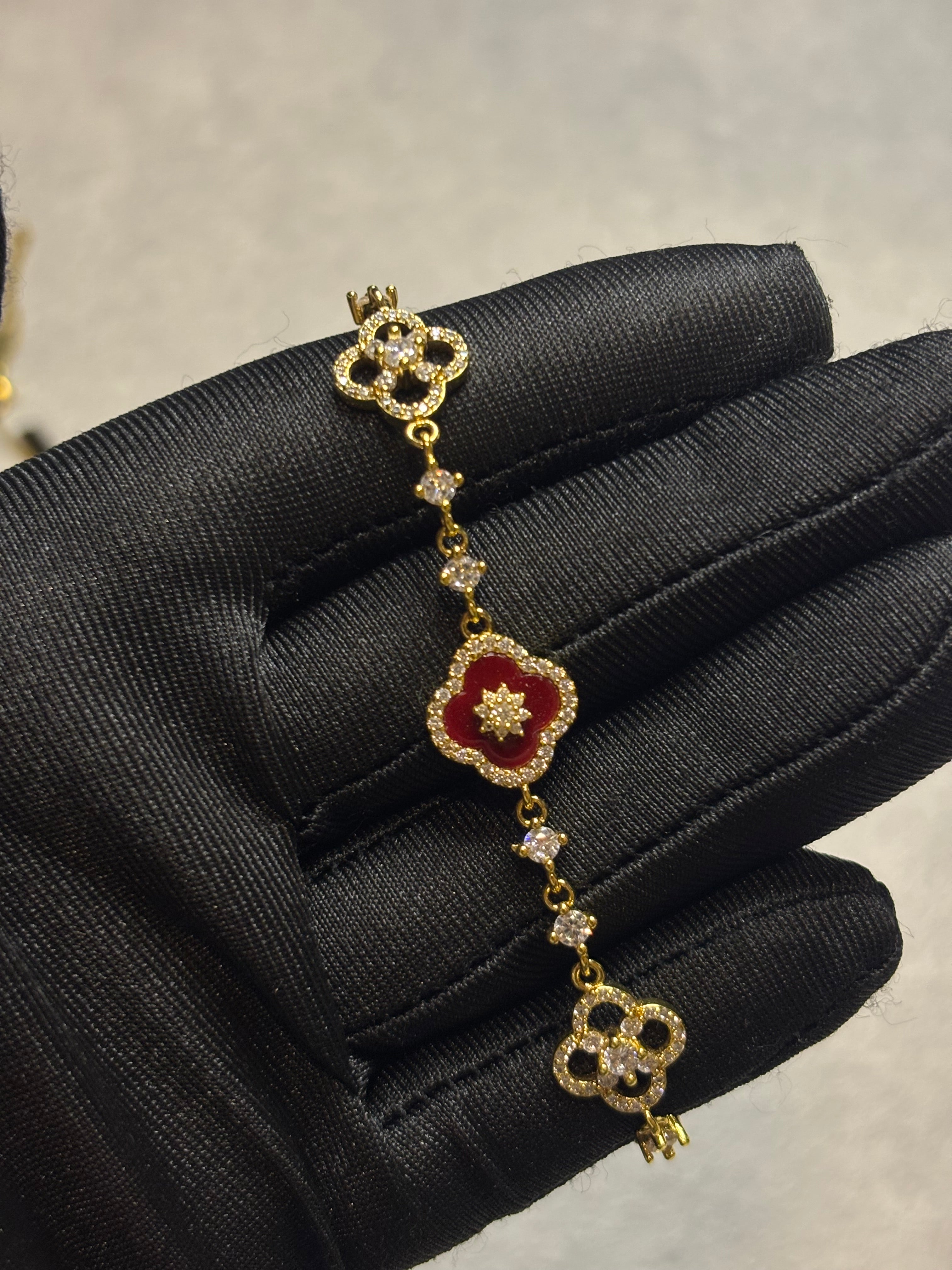 Van Cleef x Pandora Armband