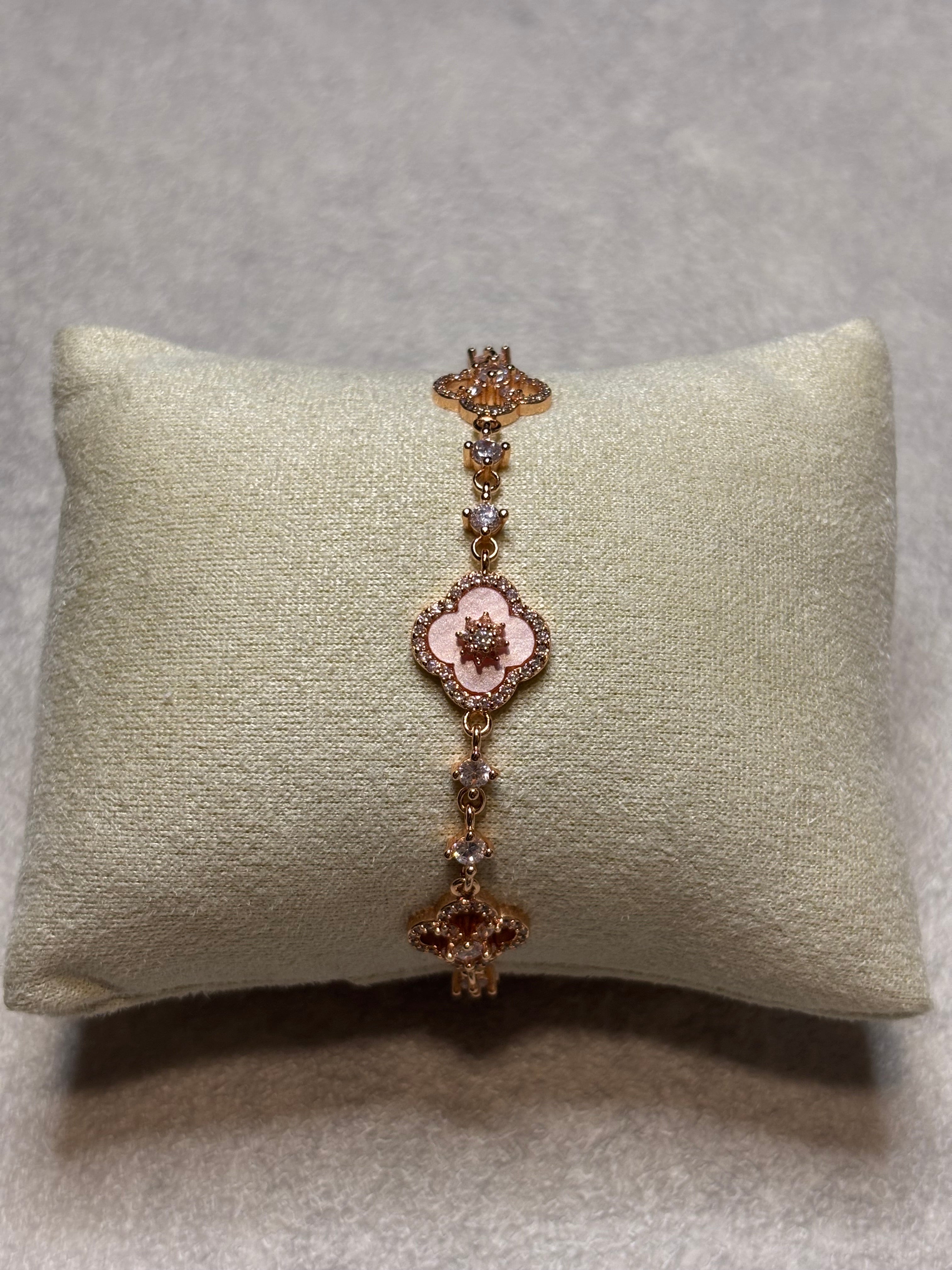 Van Cleef x Pandora Armband